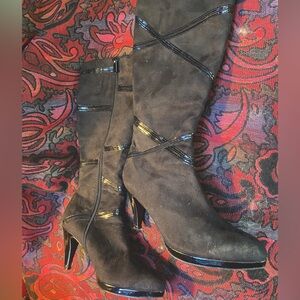 Carlos Santana tall black heeled boots